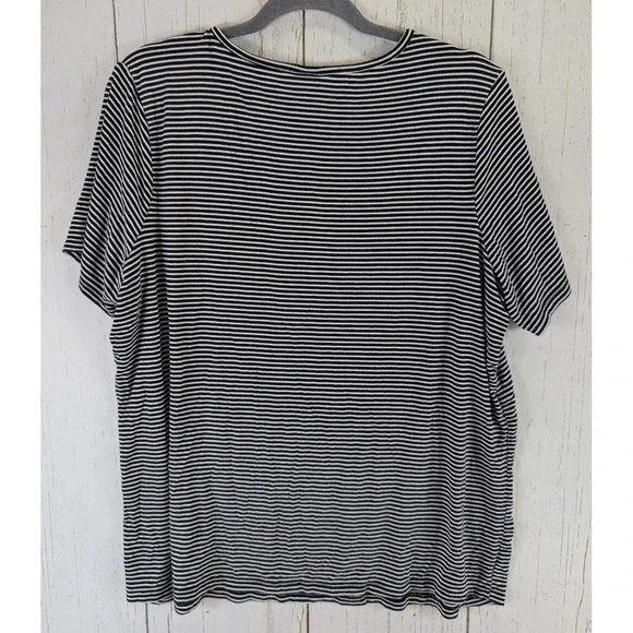 Old Navy Luxe Size XL Womens Black White Striped Short Sleeve Top - Picture 7 of 7